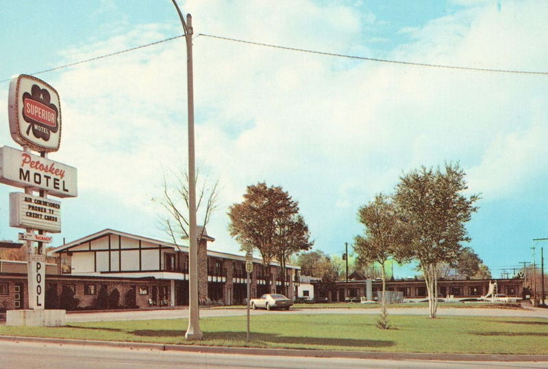 Petoskey Motel (Superior Motel, Petoskey Motor Court)